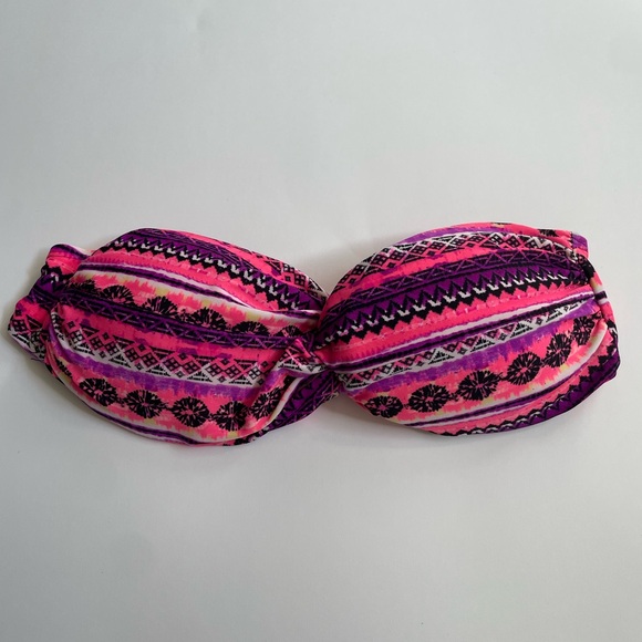 Garage Bikini Top - Picture 1 of 2